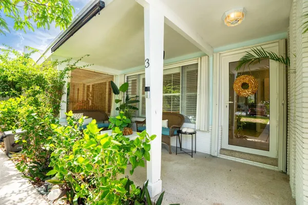 $2,500 | 3421 Norfolk Street, Unit C, Pompano Beach, FL 33062