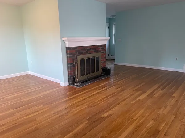 $2,800 | 31 Glenmere Street, West Bridgewater, MA 02379