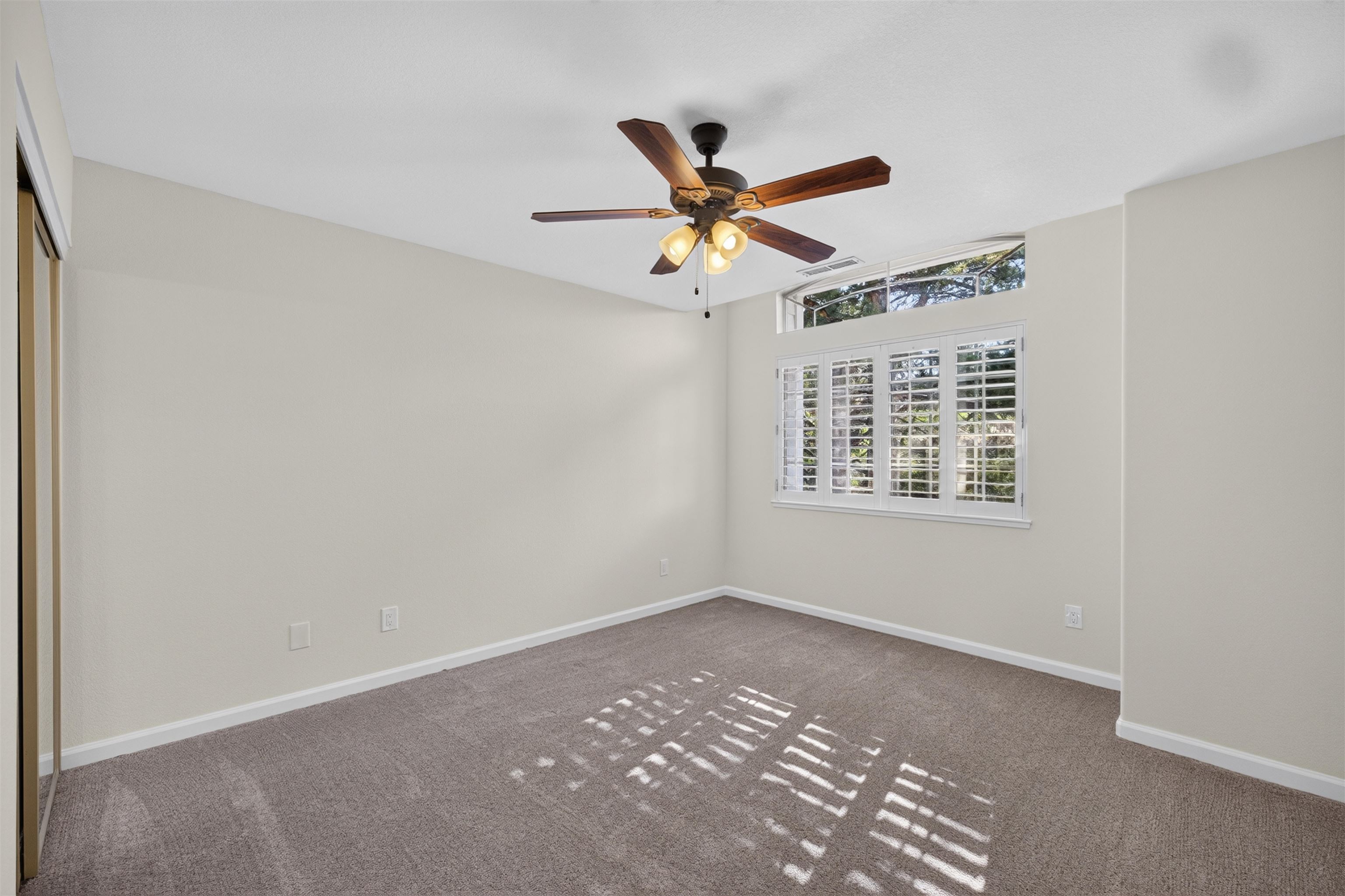 6087 Carriage Lane Reno, NV 89519 - Photo 10 of 18 Gallery Image 10