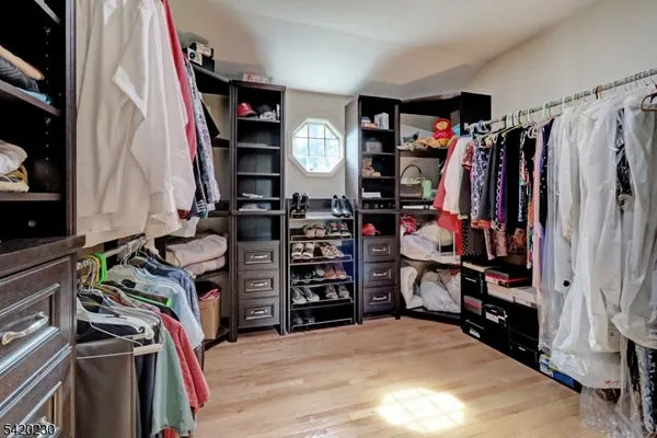 $785,000 | 664 Plainfield Avenue, Berkeley Heights, NJ 07922
