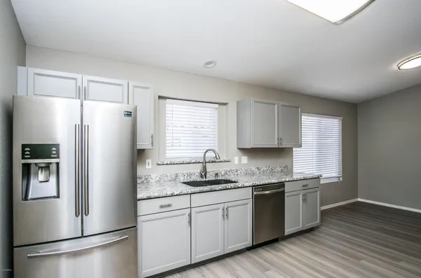 $2,200 | 3948 East Stanford Avenue, Gilbert, AZ 85234