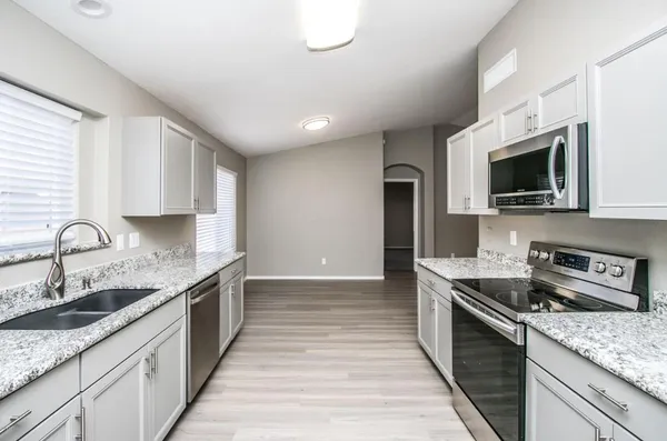 $2,200 | 3948 East Stanford Avenue, Gilbert, AZ 85234