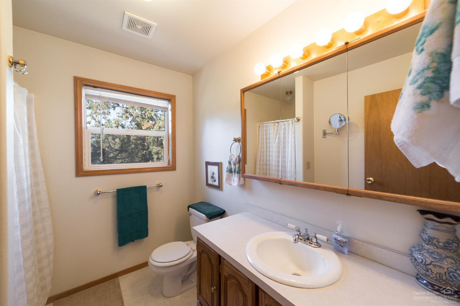 10831 Southwest Shad Road Terrebonne, OR 97760 - Photo 10 of 25 Additional Photo
