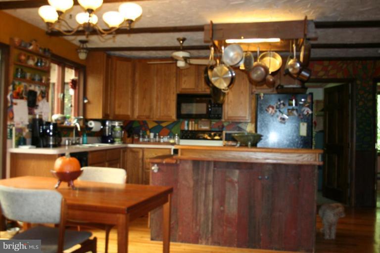 1608 Reed Road Knoxville, MD 21758 - Photo 3 of 11 Kitchen