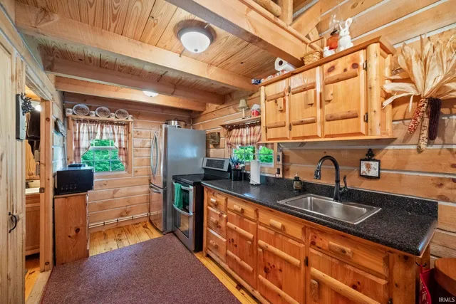 $1,000,000 | 3626 East 800 South, Lafayette, IN 47909