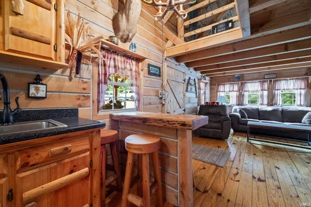 $1,000,000 | 3626 East 800 South, Lafayette, IN 47909