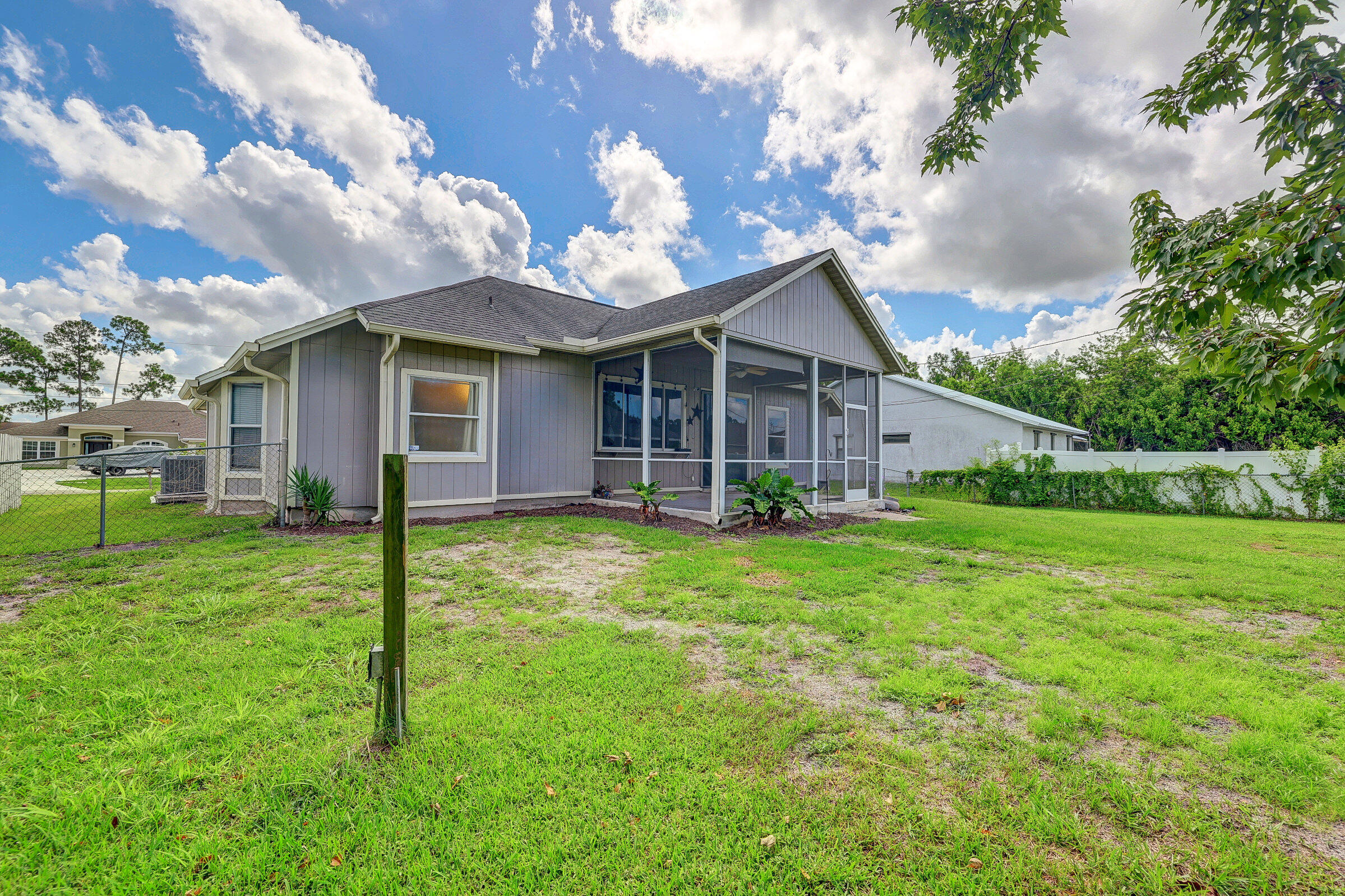 2144 Southwest Vista Road Port St. Lucie, FL 34953 - Photo 28 of 41 29_632a0235_6_7_8_9