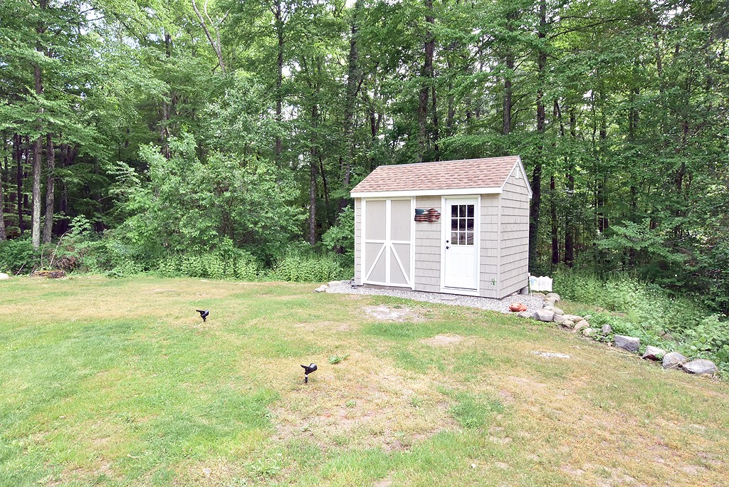 506 Snake Hill Road Glocester, RI 02857 - Photo 14 of 17