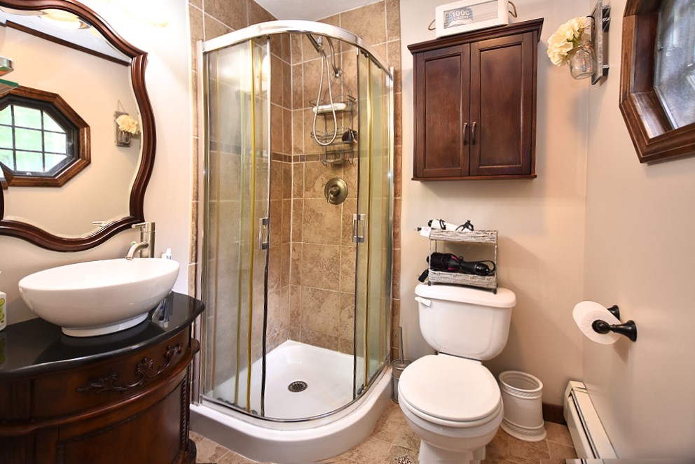 506 Snake Hill Road Glocester, RI 02857 - Photo 8 of 17