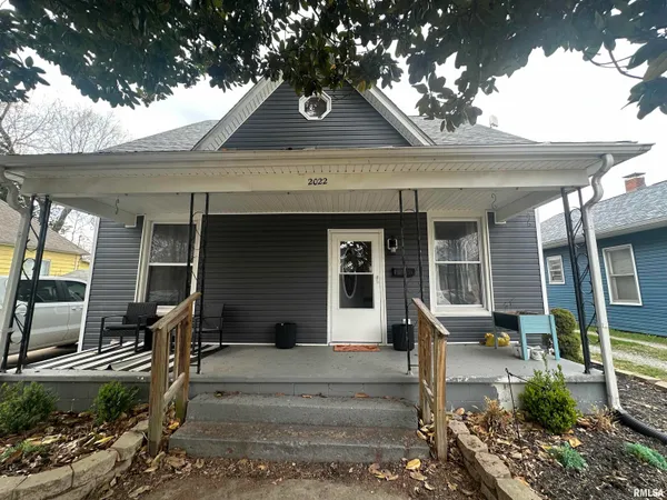 $127,000 | 2022 Hortense Street, Murphysboro, IL 62966
