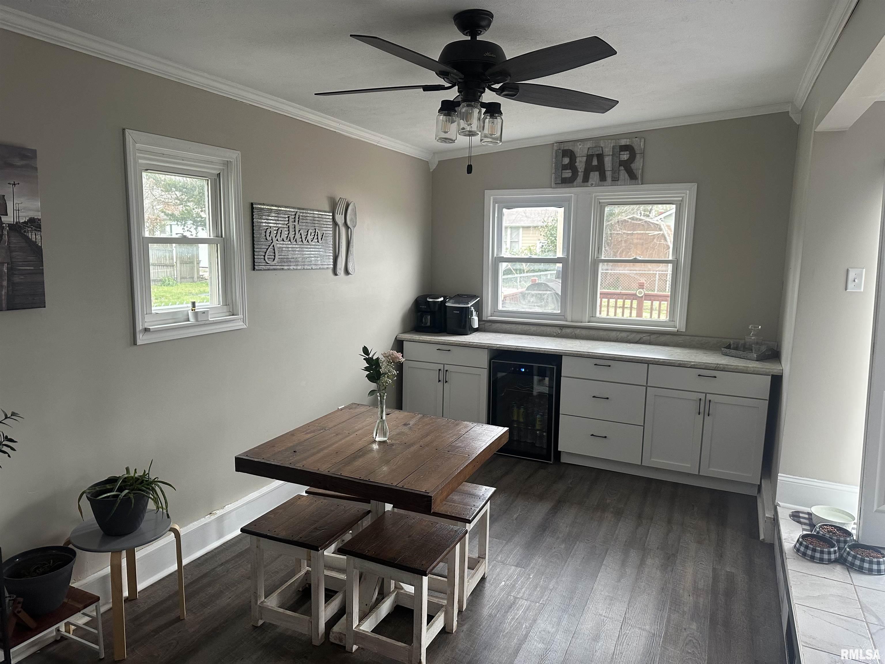 2022 Hortense Street Murphysboro, IL 62966 - Photo 8 of 16