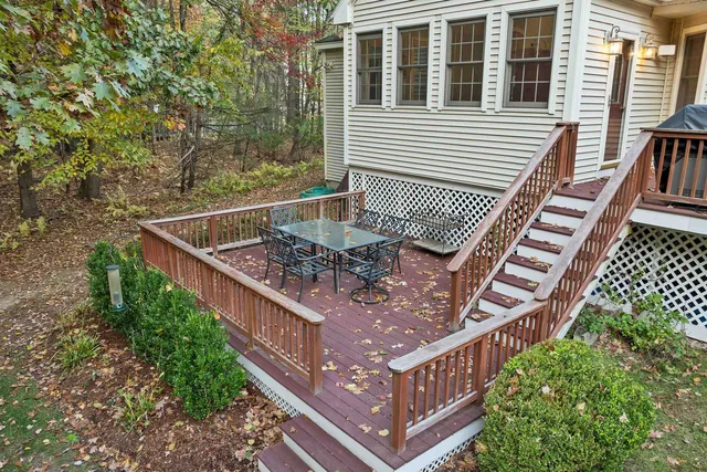 $945,000 | 12 Parshley Lane, Brentwood, NH 03833