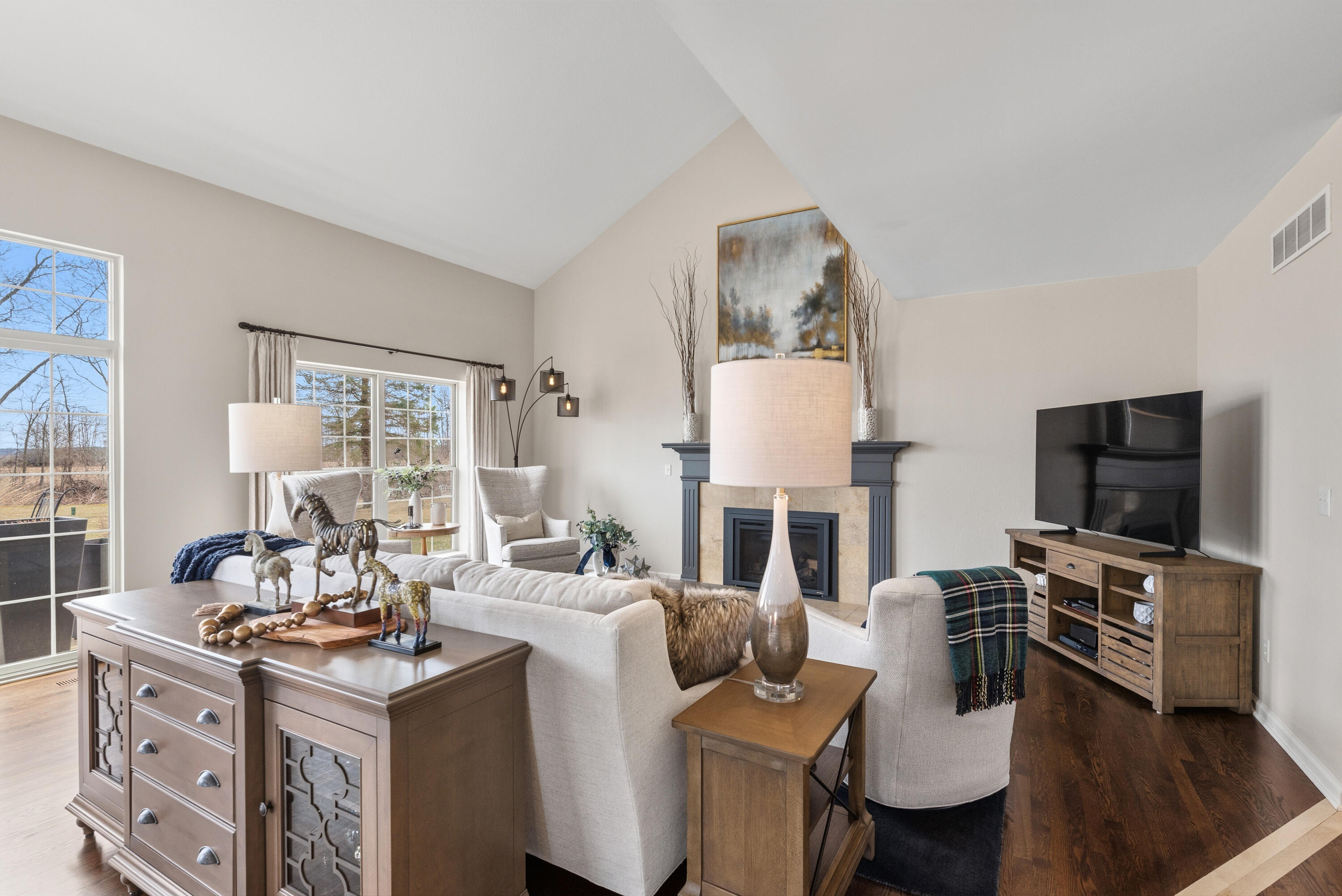 9518 State Highway 144 Farmington, WI 53040 - Photo 11 of 77 9518 State Rd 144-68