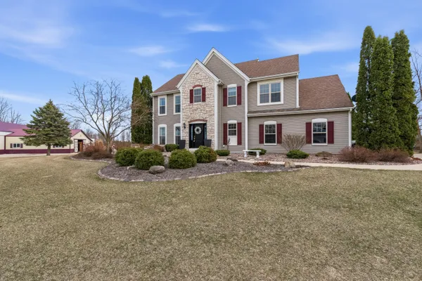 $1,290,000 | 9518 State Highway 144, Farmington, WI 53040