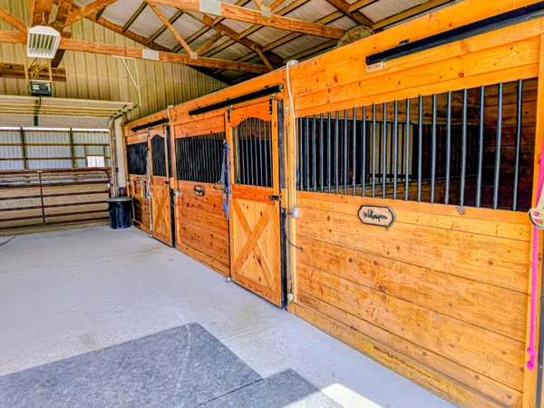 $1,290,000 | 9518 State Highway 144, Farmington, WI 53040