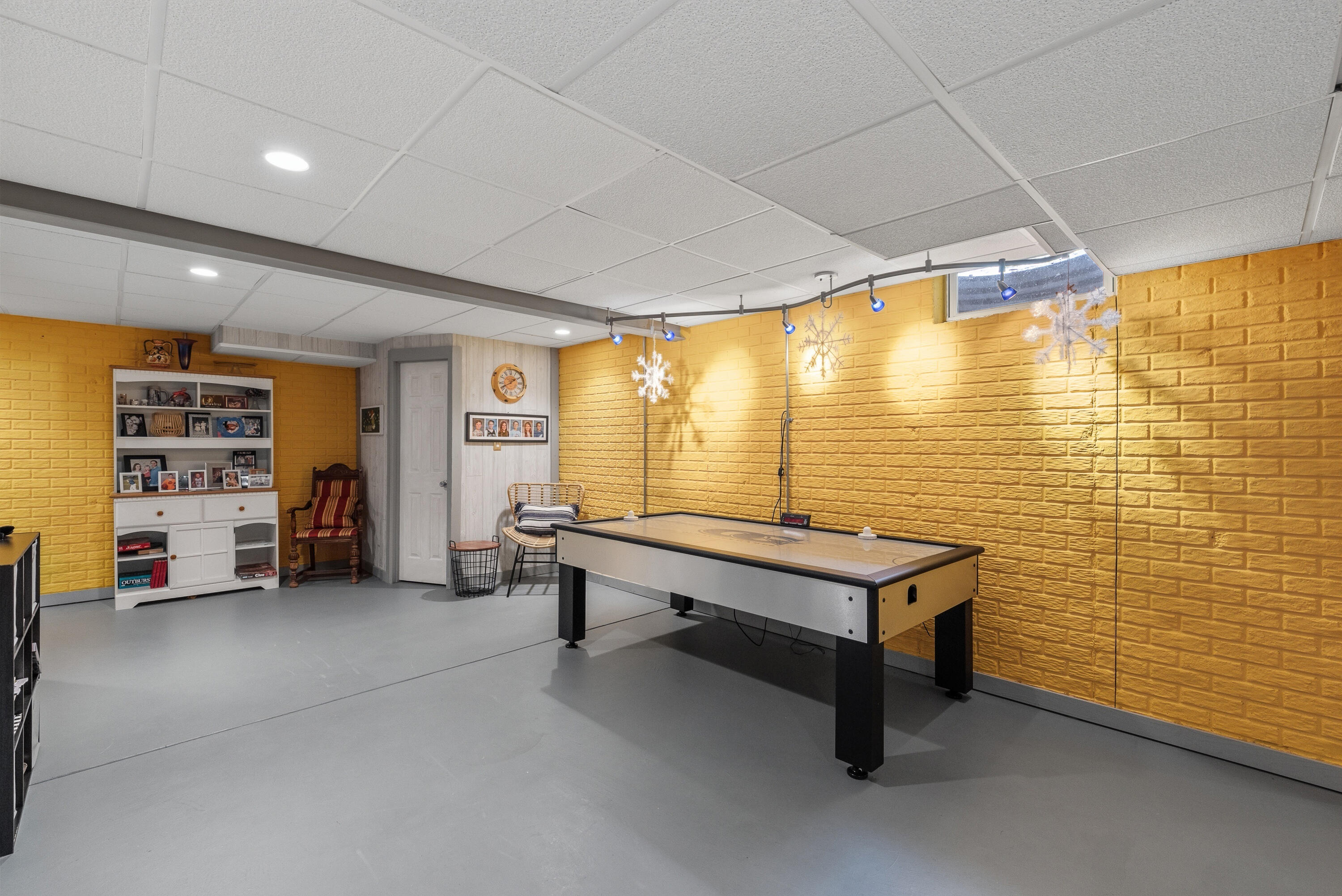 9518 State Highway 144 Farmington, WI 53040 - Photo 44 of 77 9518 State Rd 144-42