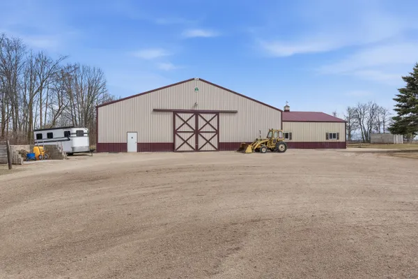 $1,290,000 | 9518 State Highway 144, Farmington, WI 53040