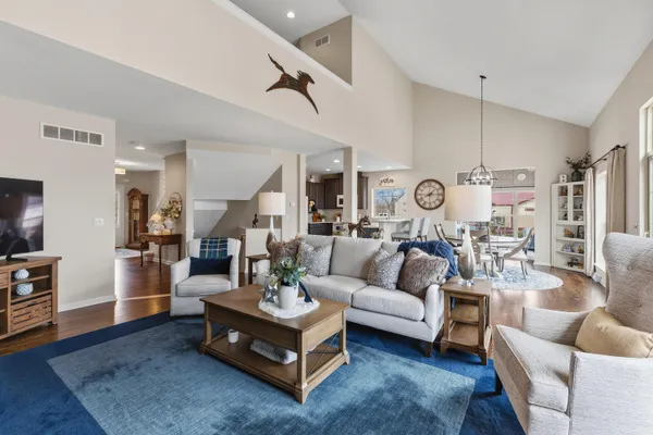 $1,290,000 | 9518 State Highway 144, Farmington, WI 53040