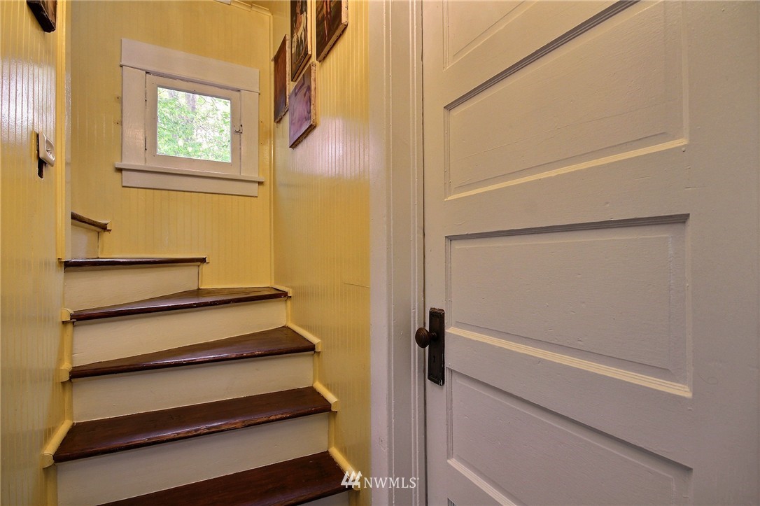 5918 19th Avenue South Seattle, WA 98108 - Photo 14 of 25