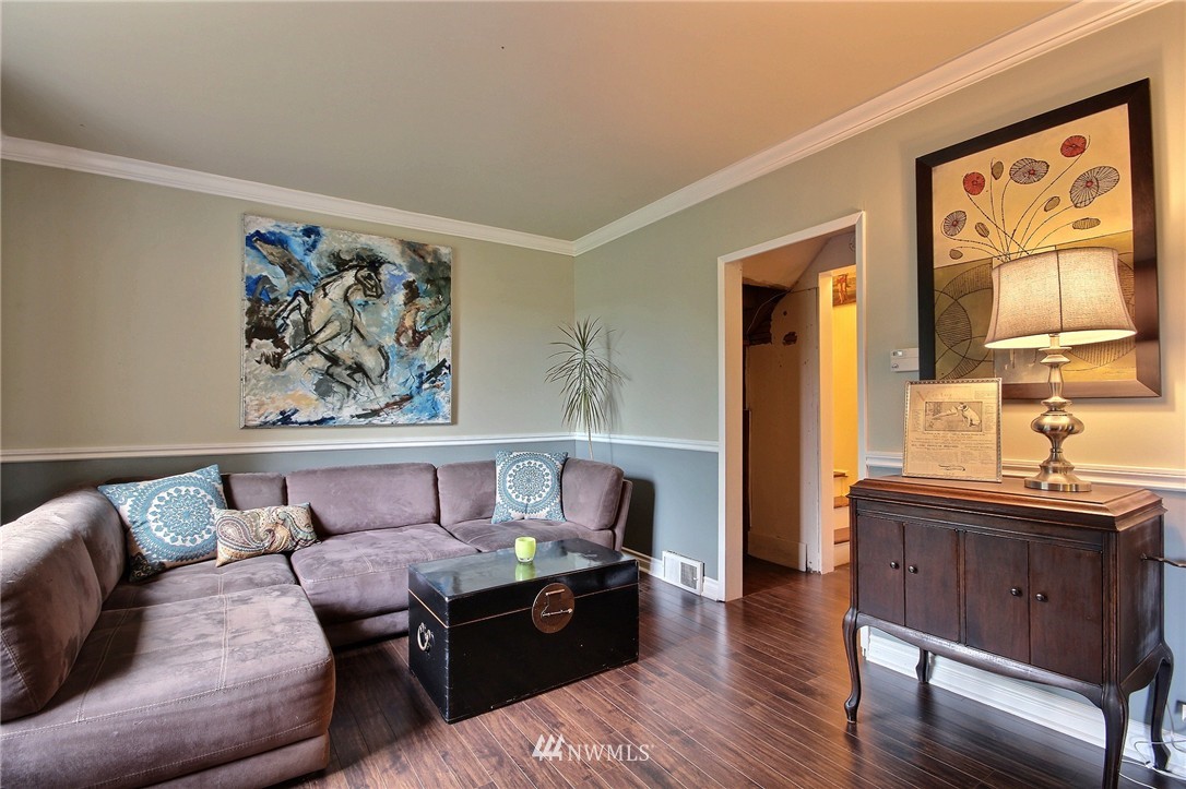 5918 19th Avenue South Seattle, WA 98108 - Photo 10 of 25