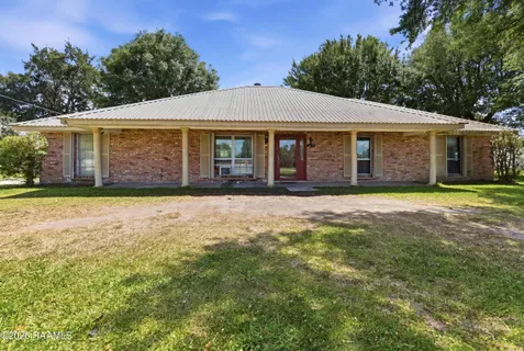 $165,000 | 203 Francis Street, St. Martinville, LA 70582