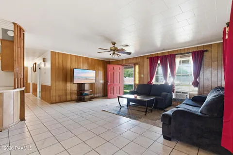 $165,000 | 203 Francis Street, St. Martinville, LA 70582