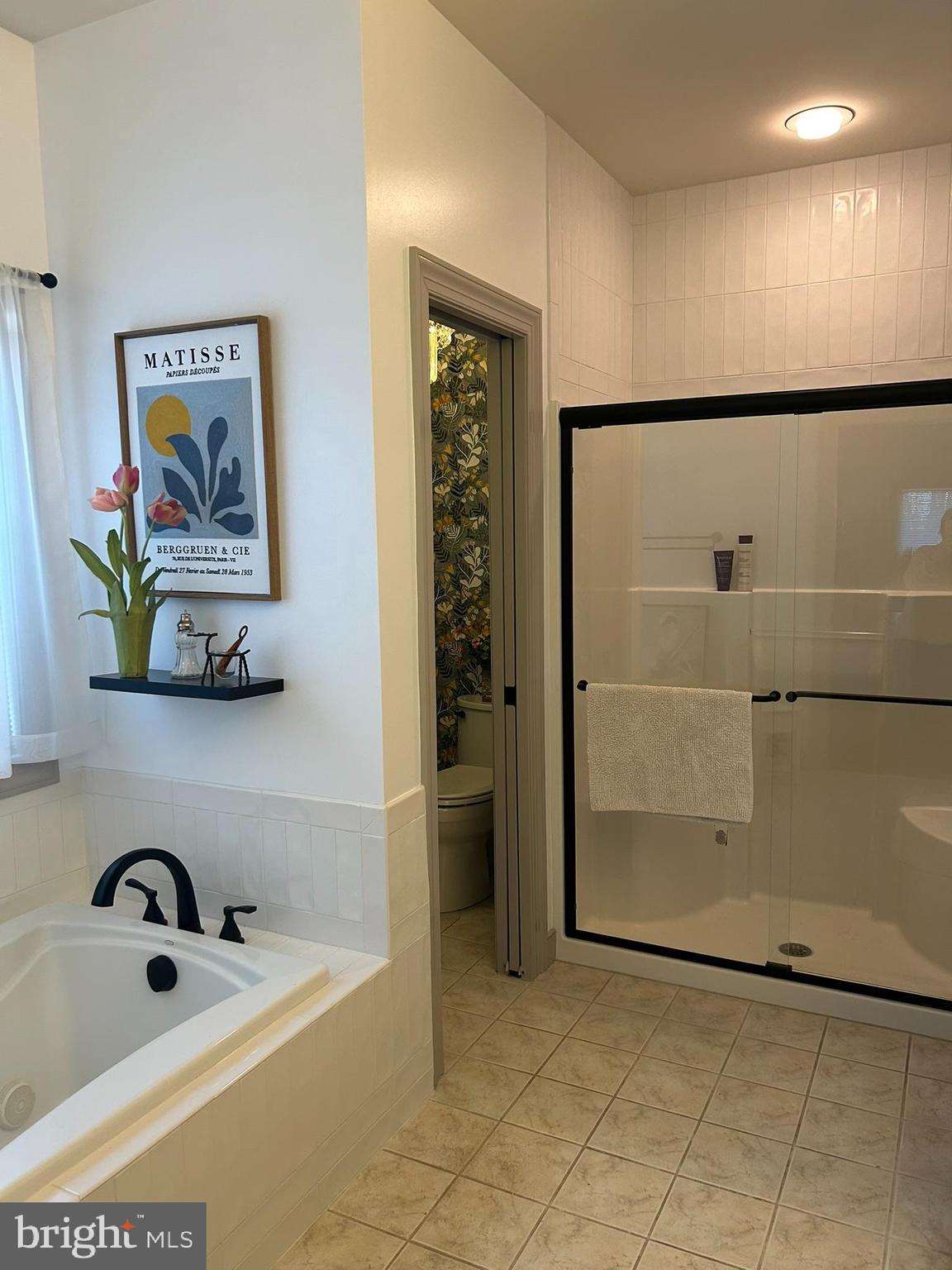 1817 Dogwood Road Harrisburg, PA 17110 - Photo 10 of 64 Primary Bath