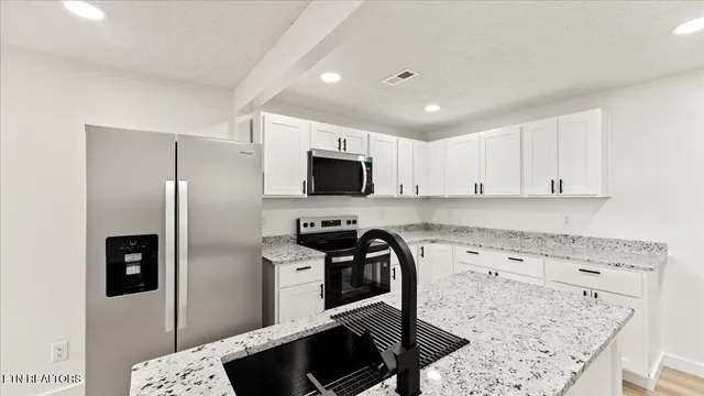 $269,900 | 105 Lenoir Street, Sweetwater, TN 37874