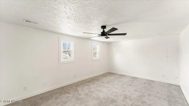 $269,900 | 105 Lenoir Street, Sweetwater, TN 37874