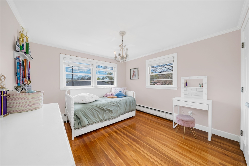 105 MacArthur Road Stoneham, MA 02180 - Photo 12 of 28