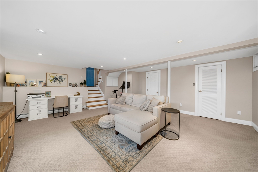 105 MacArthur Road Stoneham, MA 02180 - Photo 18 of 28