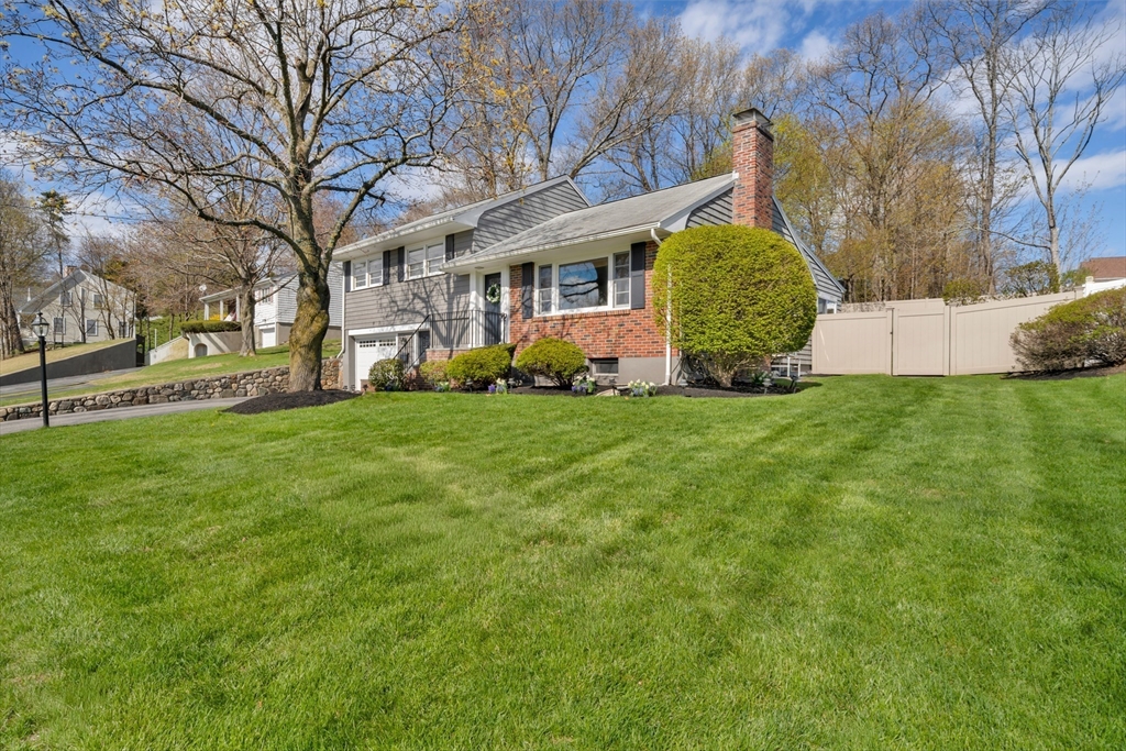 105 MacArthur Road Stoneham, MA 02180 - Photo 26 of 28