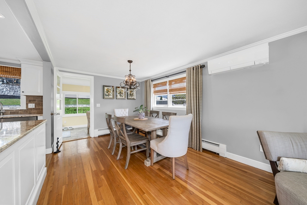 105 MacArthur Road Stoneham, MA 02180 - Photo 5 of 28
