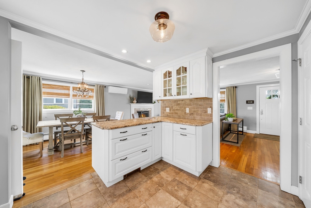 105 MacArthur Road Stoneham, MA 02180 - Photo 9 of 28