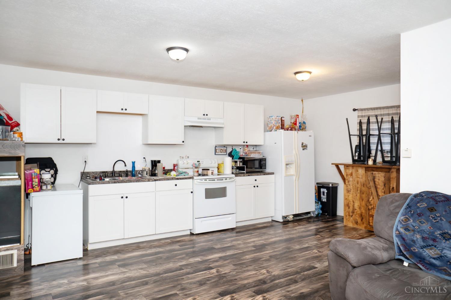 395 Mahogany Road Lynx, OH 45650 - Photo 2 of 18 Gallery Image 2