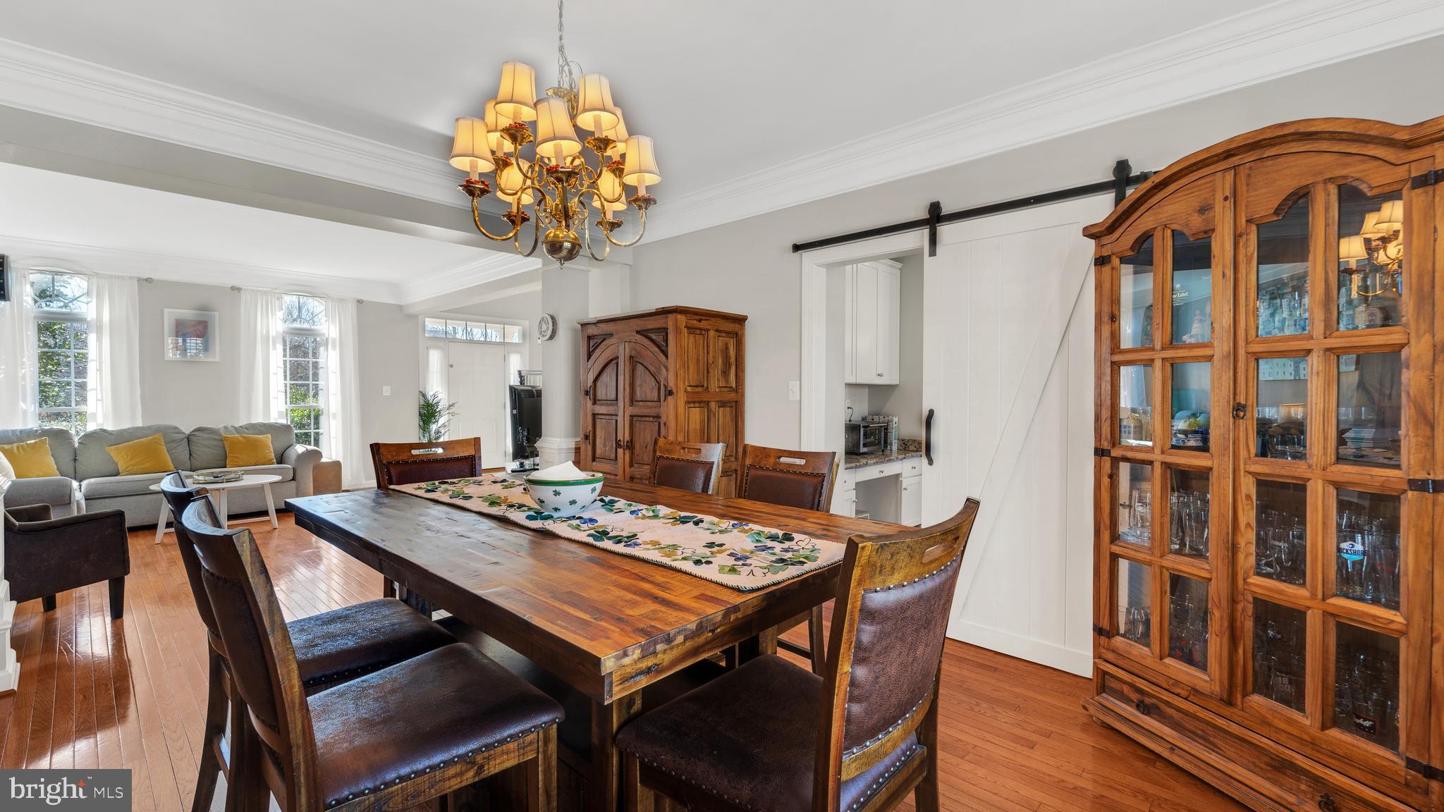 708 Childs Point Road Annapolis, MD 21401 - Photo 8 of 31 Gallery Image 8