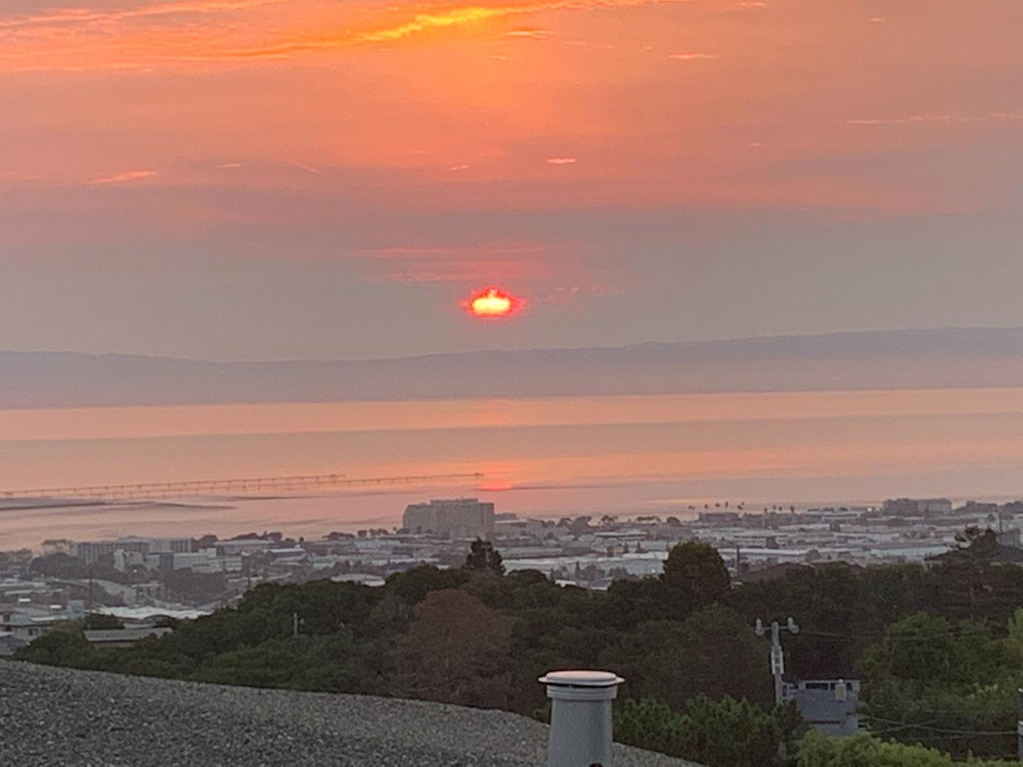 305 La Prenda Millbrae, CA 94030 - Photo 46 of 50 a view of city and mountain