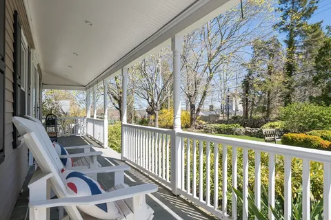 $1,699,000 | 39 Ryder Lane, Marion, MA 02738