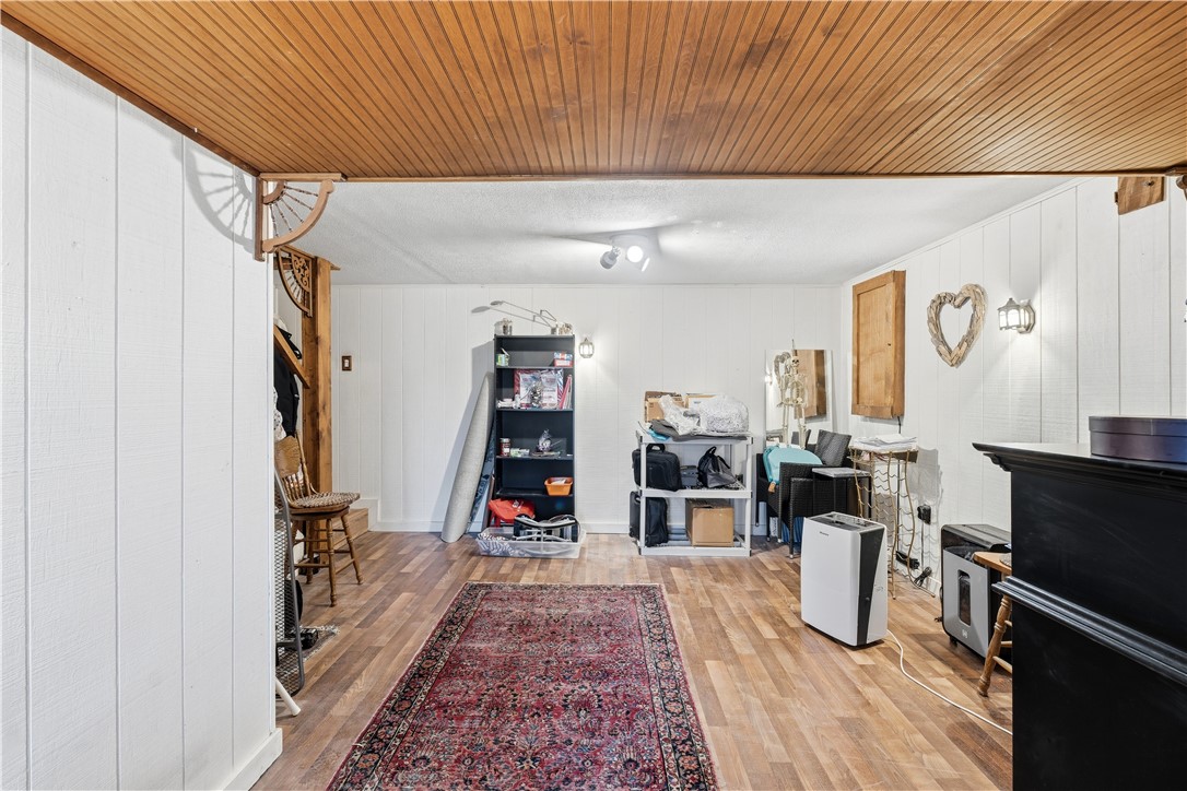 47 Howard Avenue Coventry, RI 02816 - Photo 21 of 29