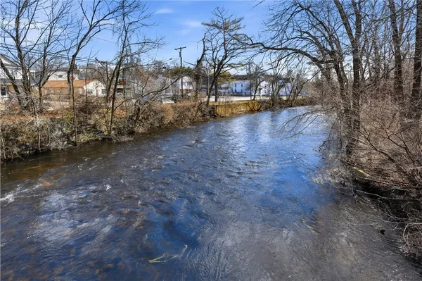 $273,900 | 47 Howard Avenue, Coventry, RI 02816