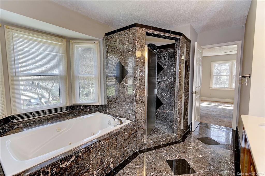 217 Coach Ridge Trail Matthews, NC 28105 - Photo 14 of 24 Gallery Image 14