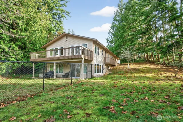 $675,000 | 759 West Vista Drive, Camano Island, WA 98282