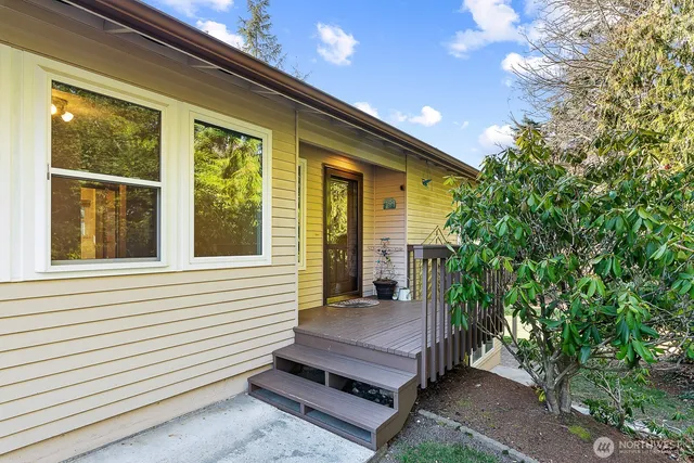 $675,000 | 759 West Vista Drive, Camano Island, WA 98282