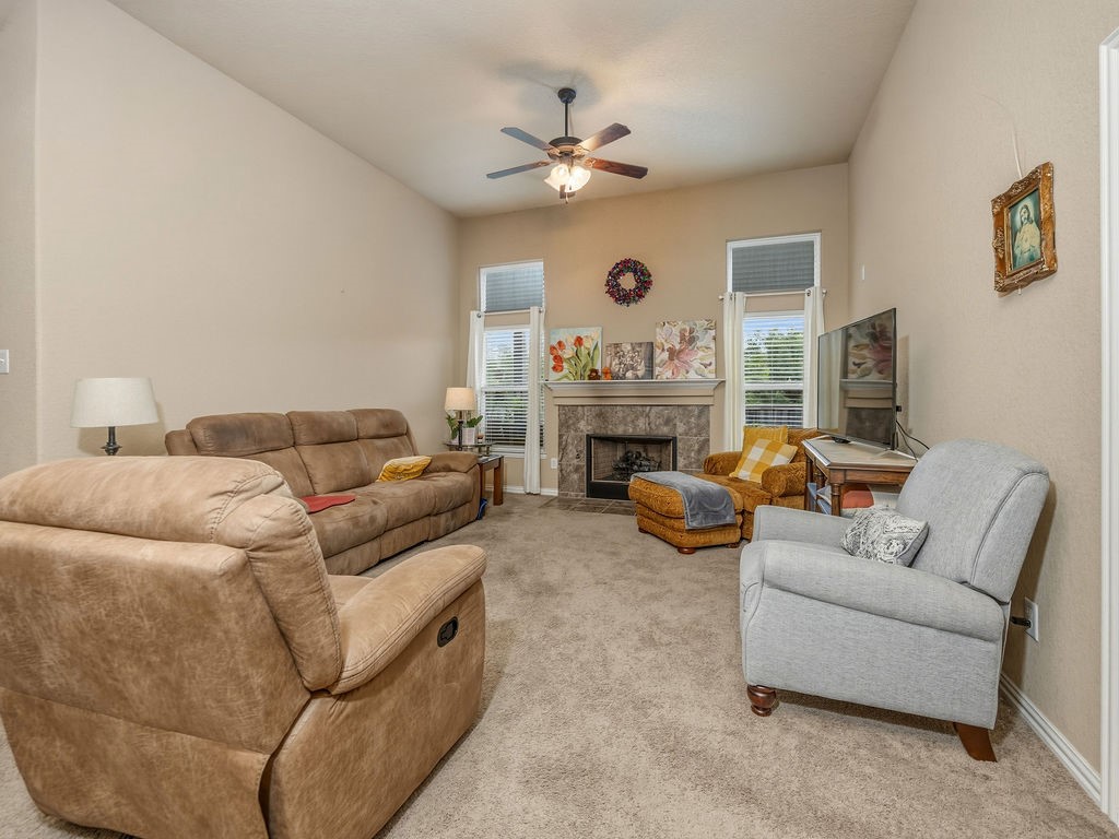 15810 Cardinal Point Selma, TX 78154 - Photo 13 of 21