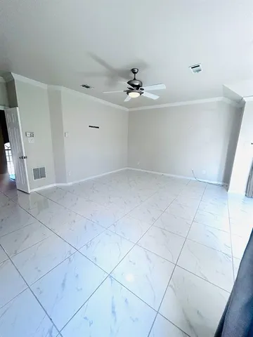 $2,999 | 4318 Meadowcove Drive, Rowlett, TX 75088