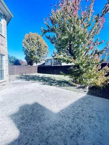 $2,999 | 4318 Meadowcove Drive, Rowlett, TX 75088