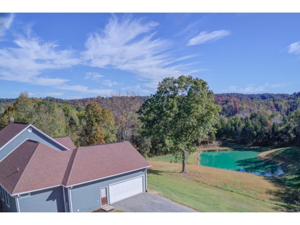 429 Beech Grove Road Bulls Gap, TN 37711 - Photo 3 of 35 Photo 3