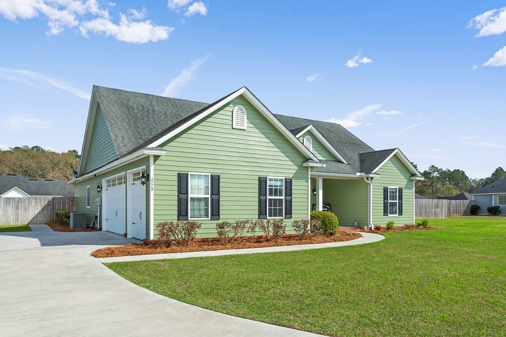 2778 Rabbit Ridge Run Valdosta, GA 31605 - Photo 6 of 36 Gallery Image 6
