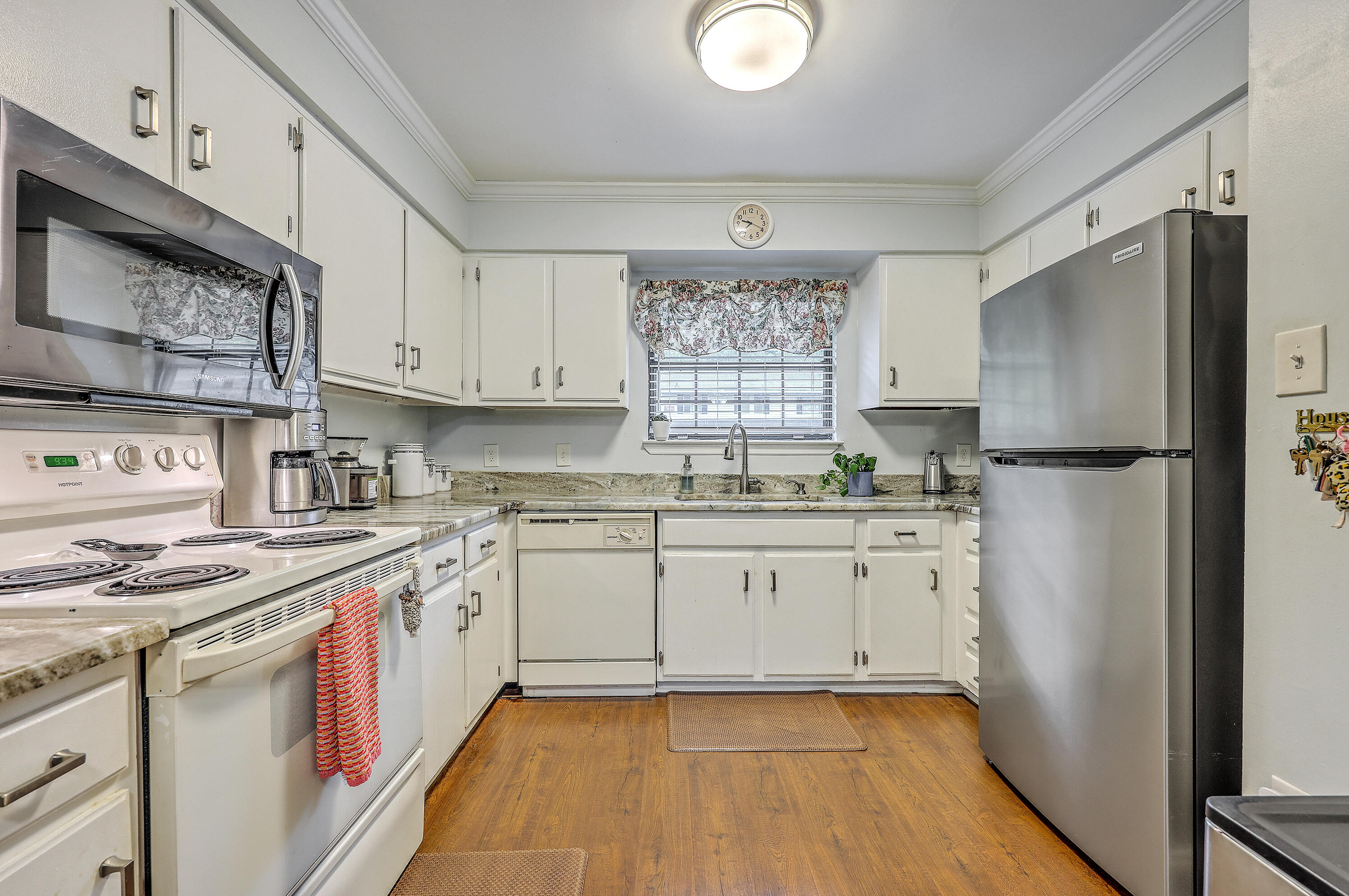 2362 Parsonage Road, Unit 14D Charleston, SC 29414 - Photo 6 of 30 ZYN_2366_67_68_69_70_71_72