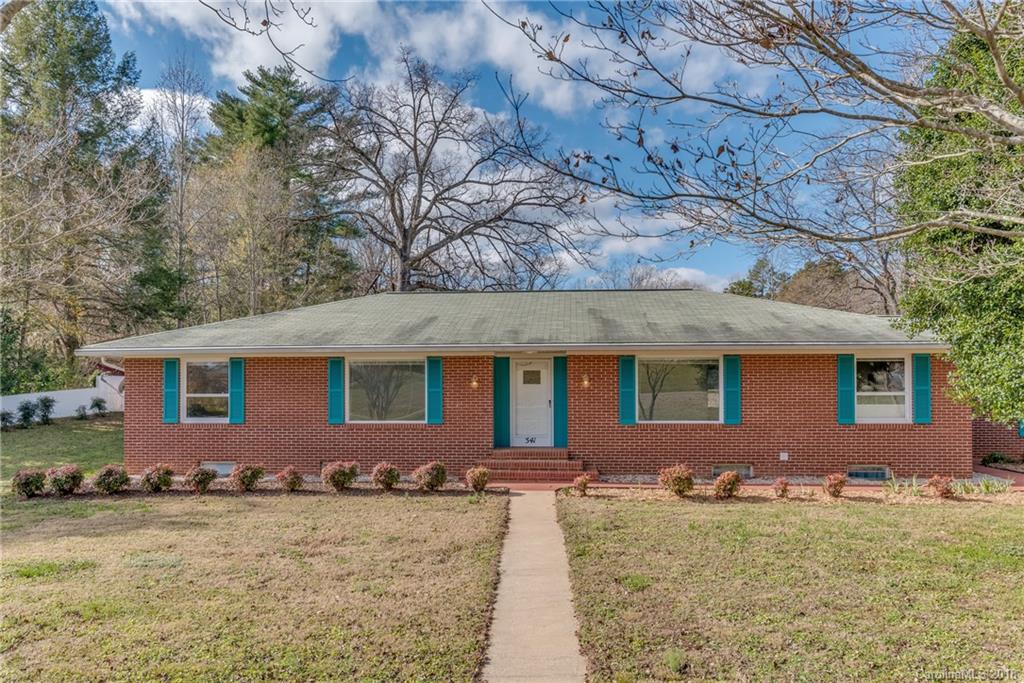 541 North Main Street Rutherfordton, NC 28139 - Photo 1 of 35 a front view of a house with a yard